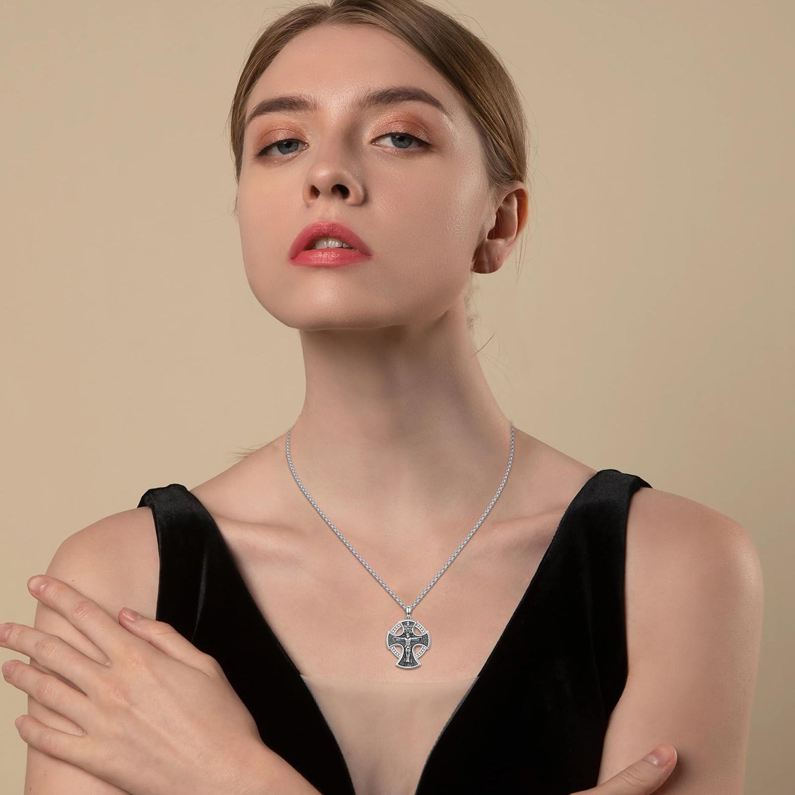 925 Sterling Silver Jesus Cross Pendant Crucifix Necklace